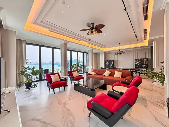 Cho thuê phòng đẹp,có ban công,WC riêng,full nội thất